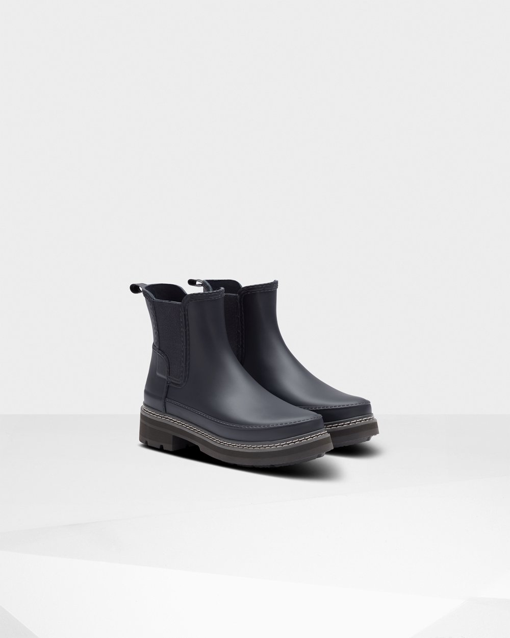 Womens Chelsea Boots - Hunter Refined Stitch Detail (23IYOBNWV) - Navy